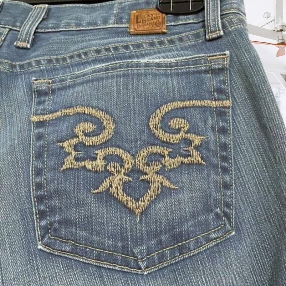 Lucky Brand Lil Melissa Bootcut Button-Fly Jeans Minimal Stretch Denim - Picture 5 of 16